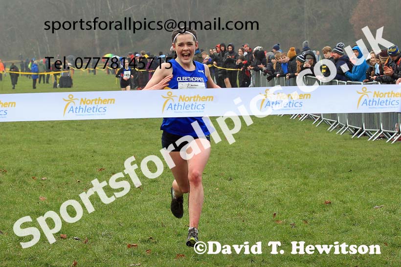 Junior Womens 2023 Northern Cross Country Champs., Witton Park, Blackburn. Photo: David T. Hewitson/Sports for All Pics